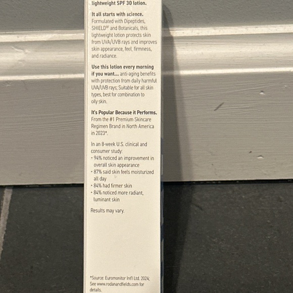 Rodan + Fields - Picture 4 of 4